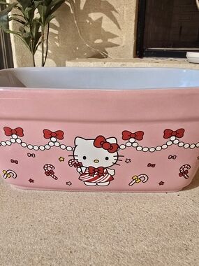 Sanrio Hello Kitty Pink Christmas Loaf And 2 Ramekins .
